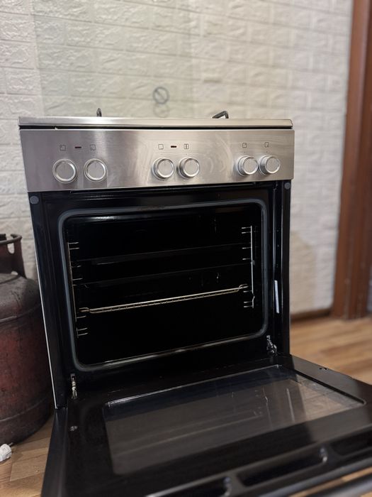 Продам плиту Bosch