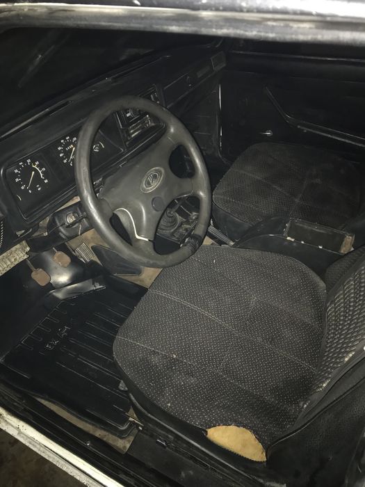 Холати яхши турган мошина