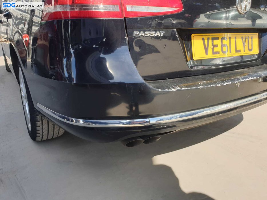 Bara Spoiler Spate FARA Locas Senzori Parcare cu Defecte Model cu Bandou Cromat Volkswagen Passat B7 Break Combi 2010 - 2015 Culoare LC9X [K2097]