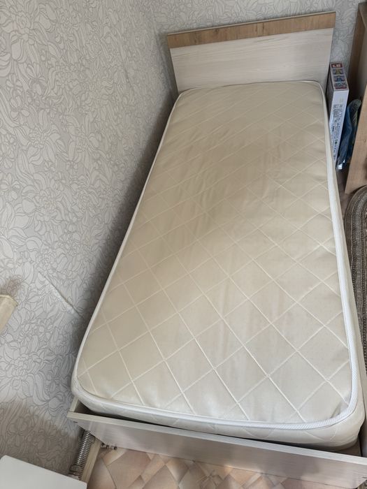 Продам мебель детскую