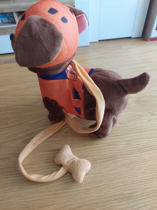 Интерактивно ходещо/ пеещо/ танцуващо куче Зума от Пес патрул