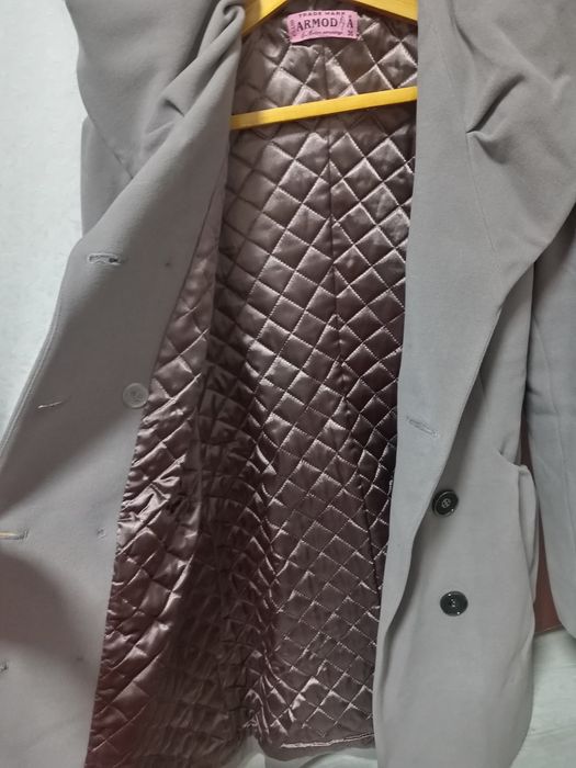 Пальто почти новое