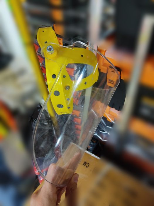 Маска защитная щиток