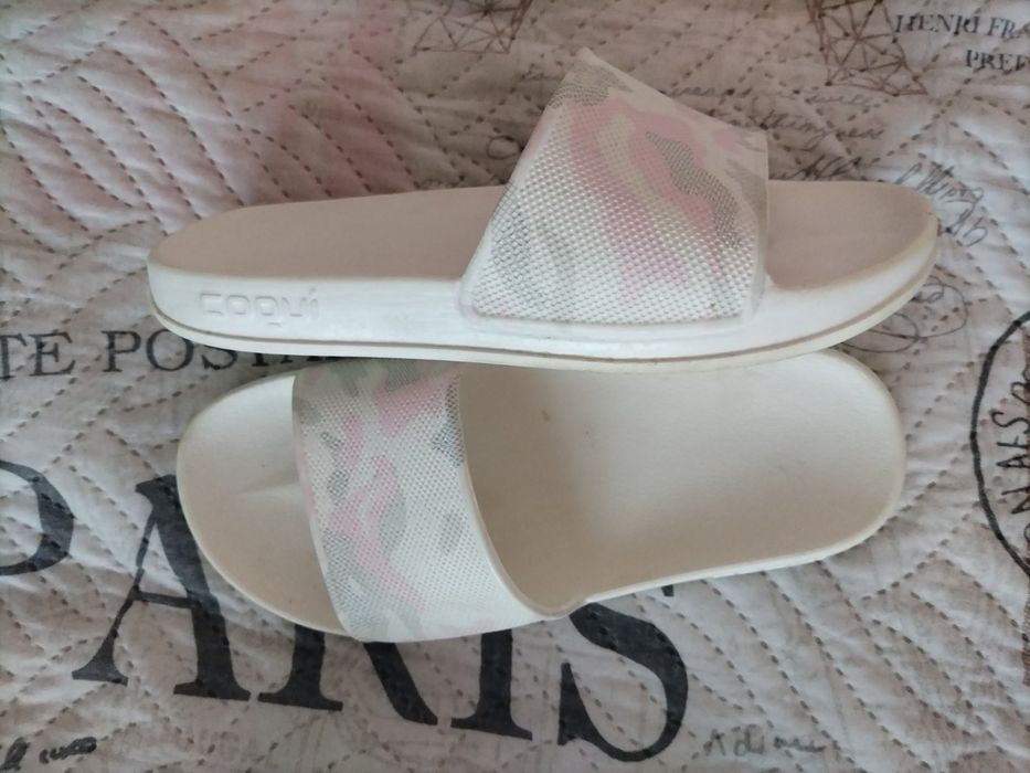 Летни чехли размер 37