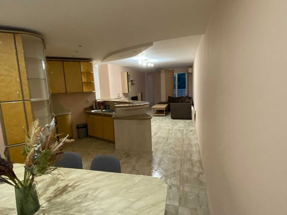 Продава се Тристаен апартамент в София, 7-ми 11-ти километър - 94 кв.м за 3618 €/кв.м - Снимка #12