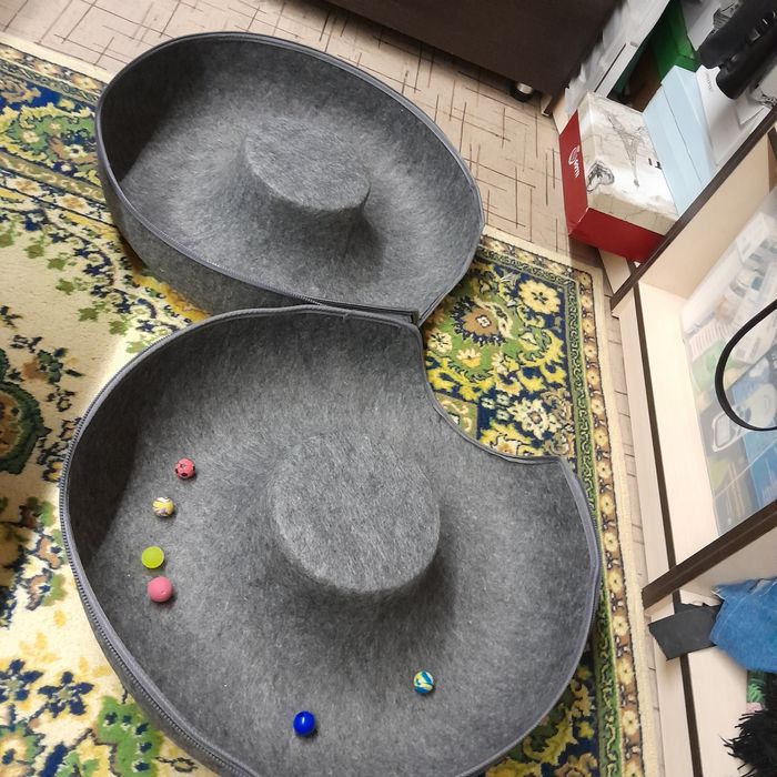 Продам домик -тоннель для кошки