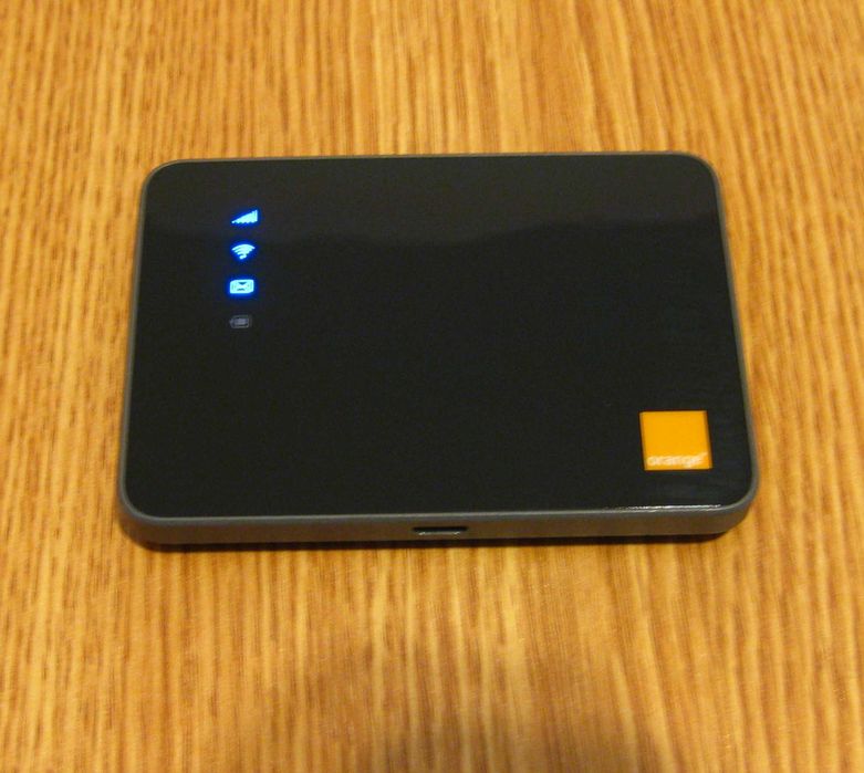 Alcatel Y858 router WiFi 4G hotspot portabil modem cu SIM liber Suceava ...