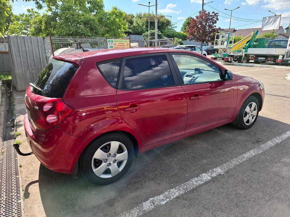 KIA Ceed 2007 — imagine 3