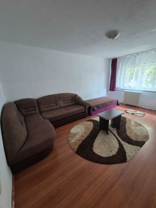 Apartament de închiriat