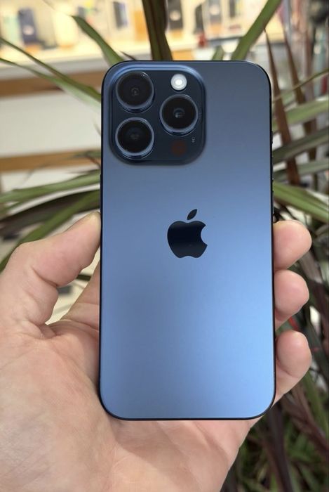 urgent iphone 15 pro blue 128 gb