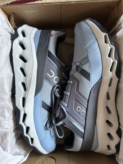 Кроссовки ON Running