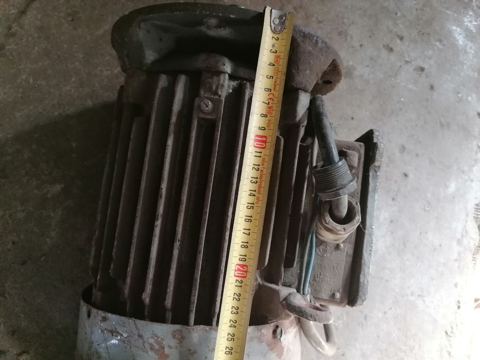 Motor cu frana pentru freza FUS
