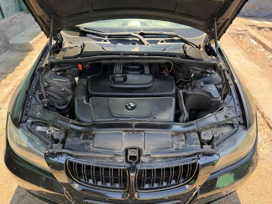 Dezmembrez BMW E90 320d 163 CP Automată – Motor M47 (204D4) / Cutie GA