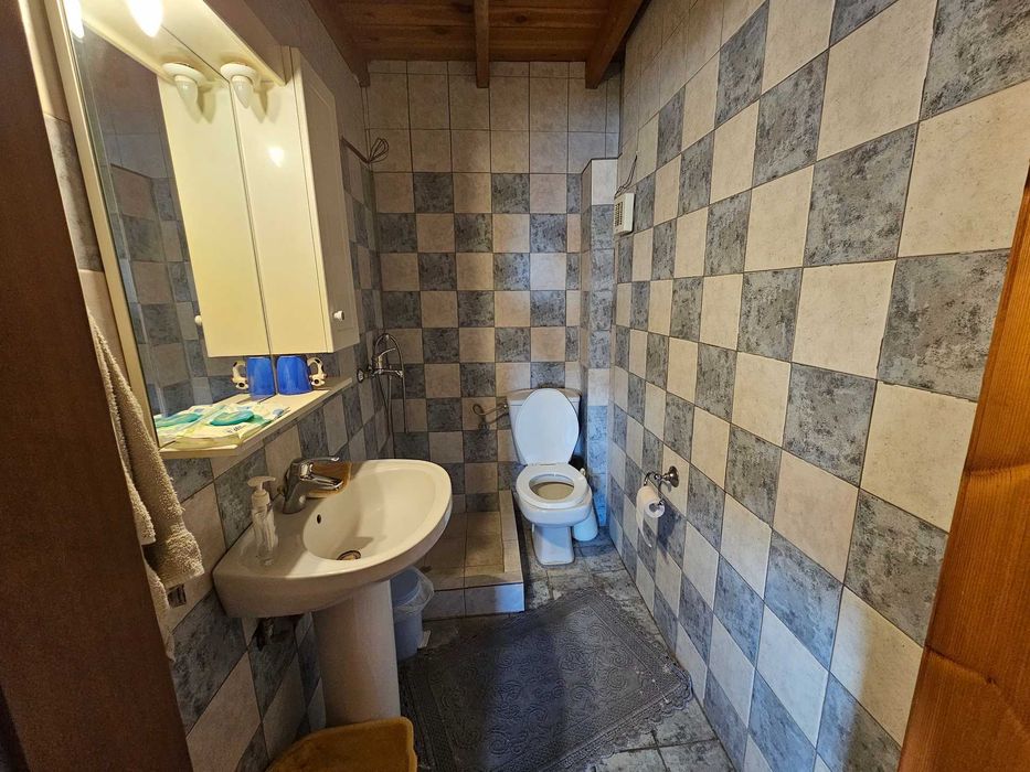 ПРОДАВА се самостоятелна къща 240кв.м в PANAGIA Кавала (код 8026)