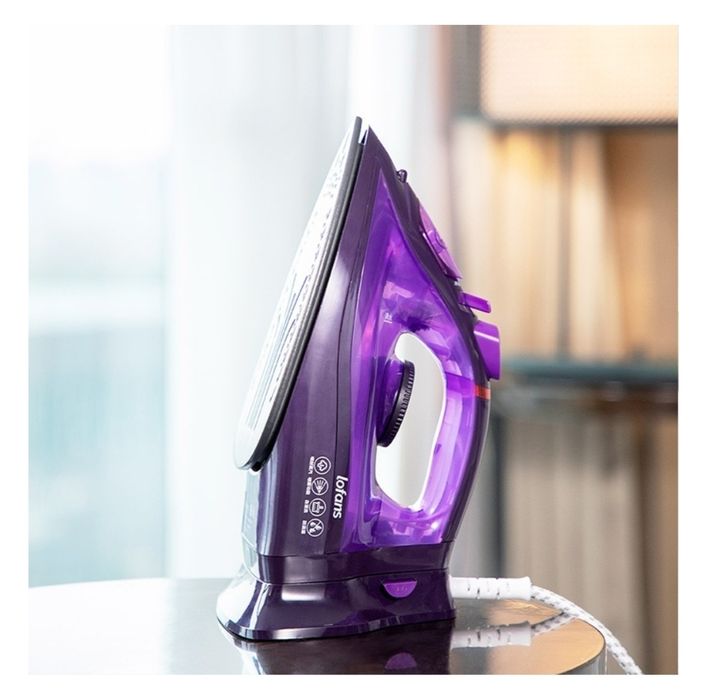 Беспроводной утюг