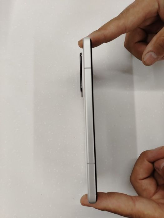 xiaomi 15 pro 12/256 karobka zaryadnik yuq holati yaxshi kami yoq