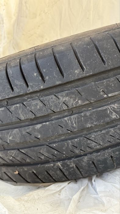 Резина 215/55/17