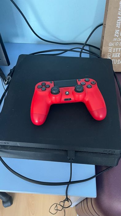 PlayStation 4/Плейстейшън 4
