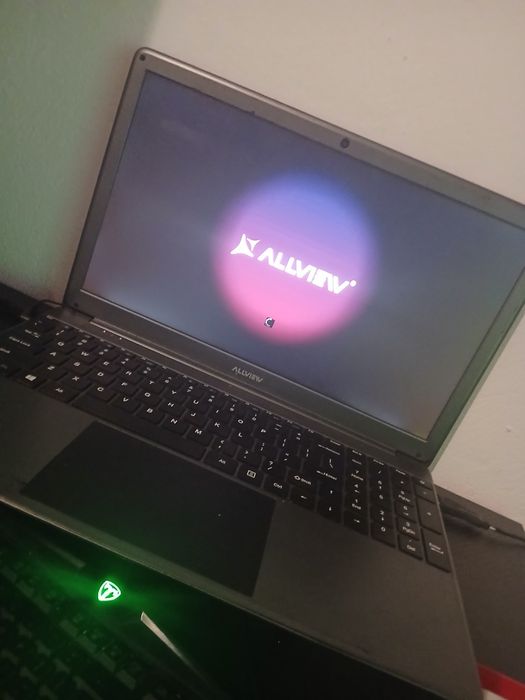 Laptop Allview + maus,tastatură,căști