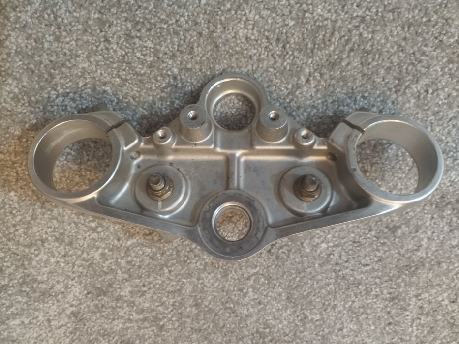Jug superior pentru Triumph Speed Triple 1050 model 2007-2010