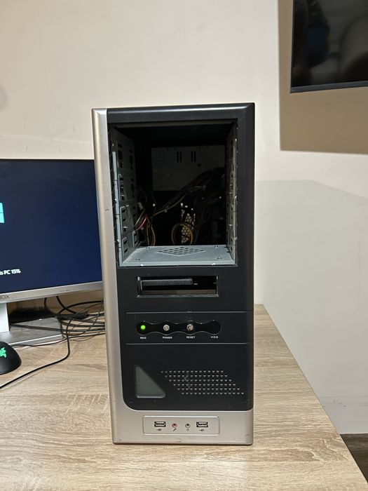 Настолен компютър