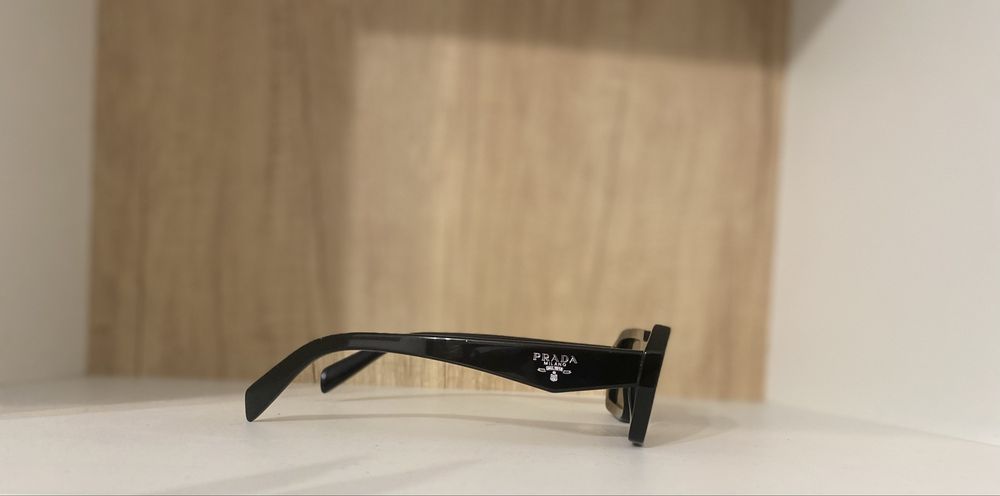 Ochelari de soare Prada