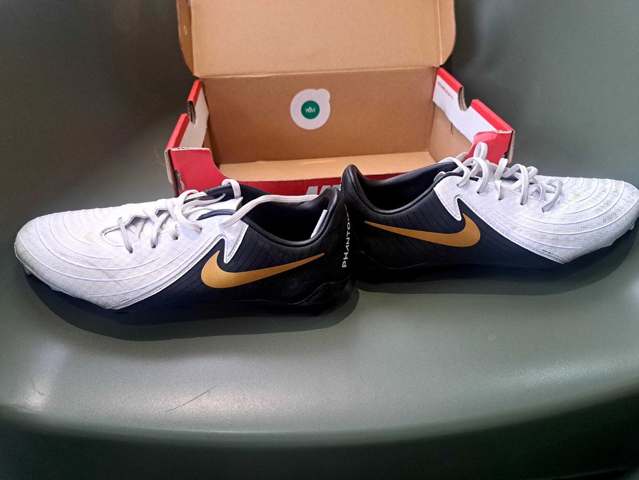 Бутонки Nike Пловдив