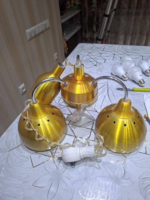 Люстра подвесная на 3 лампы