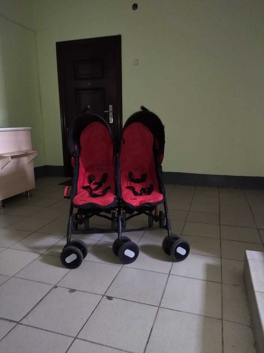 Коляска для двойни Chicco