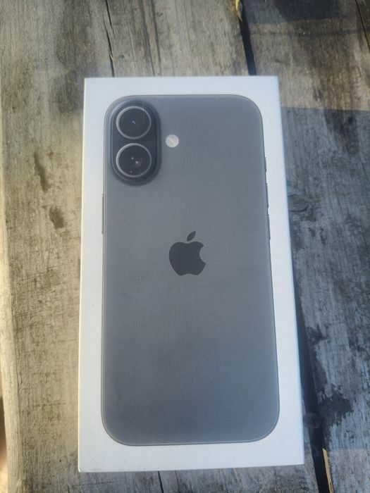 Продаю iPhone 17 256 гб