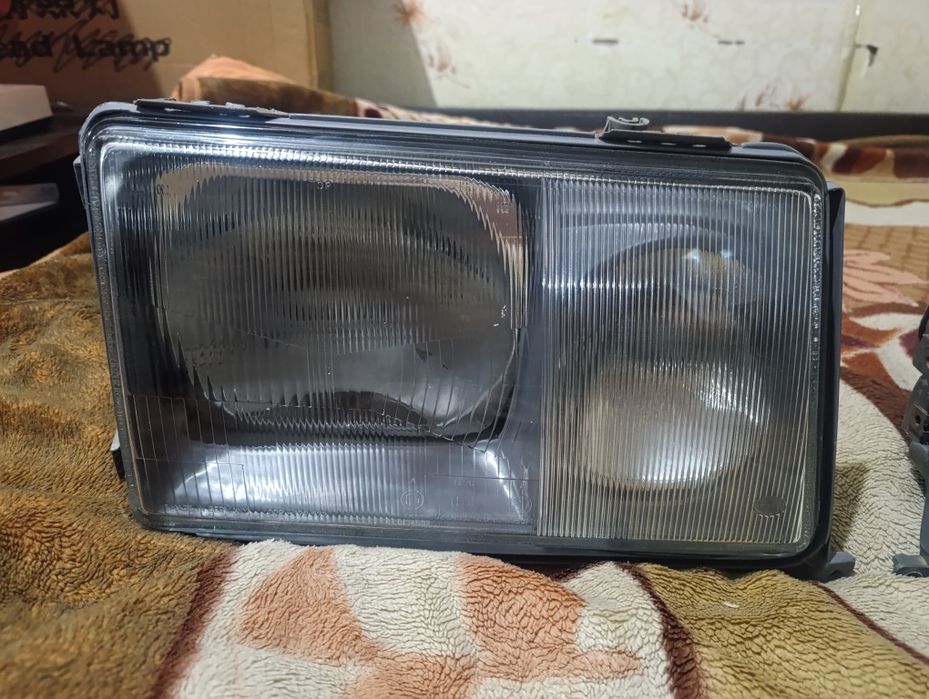 Фары на Мерседес 124 простой