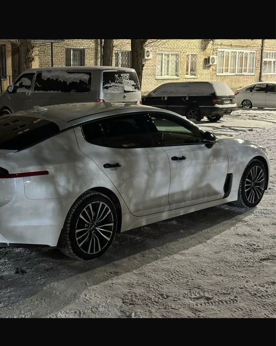 Продам диски р18 r18 с шипованными новыми резинами