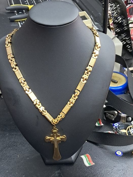 Ланец от медицинска стомана