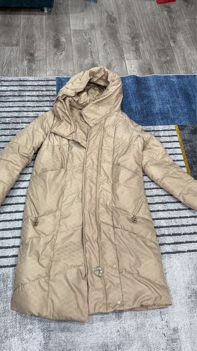 Женский пуховик 44-46 размер