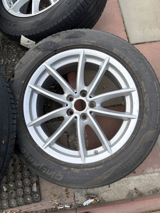 Roti 18 inch vara Bmw X3, X4 , X1.  225/60/18