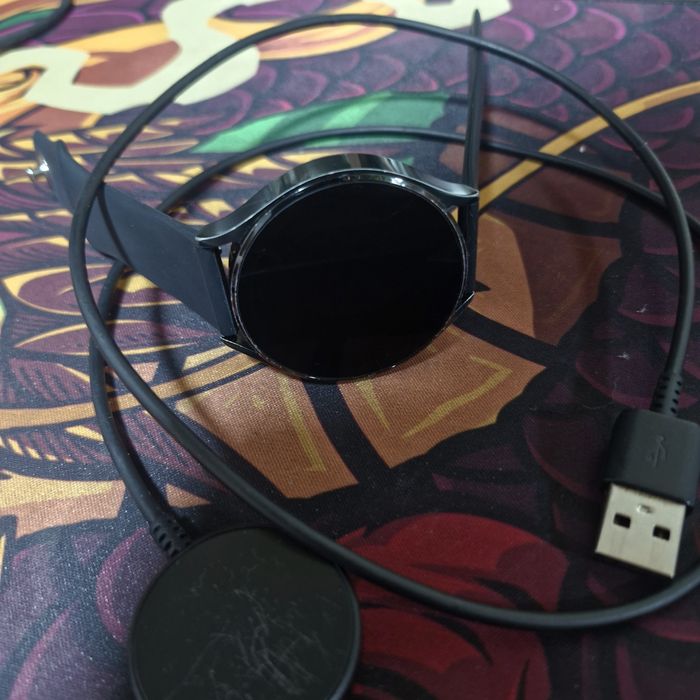 Samsung watch 4 44мм