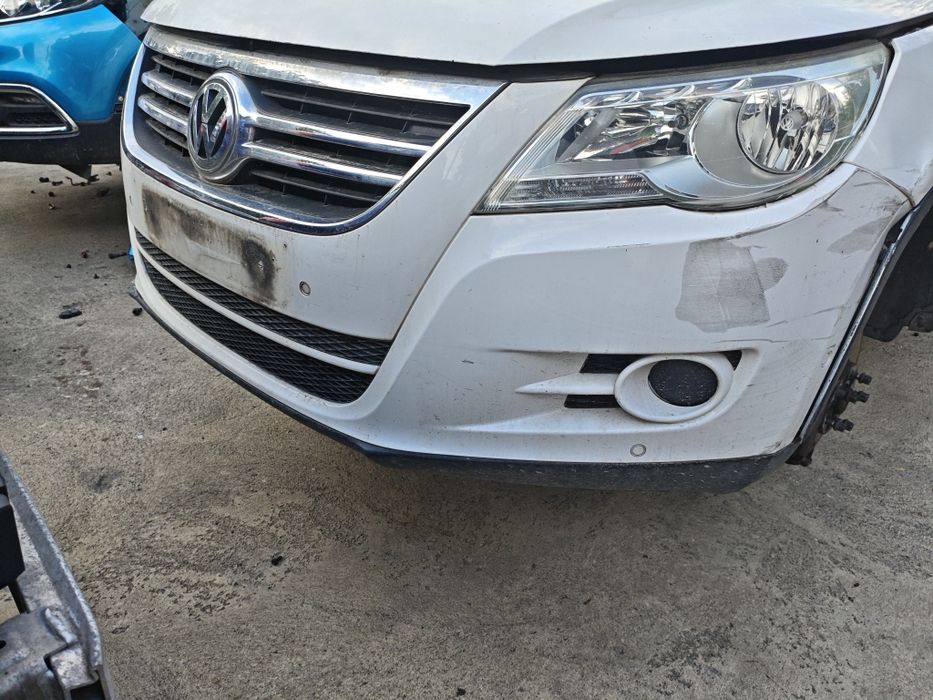 Предна броня за VW Tiguan