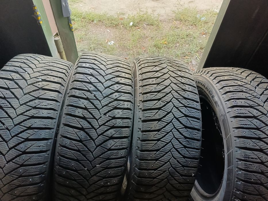 Продам шины        ,          ,