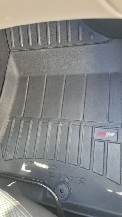 Vând Kia Ceed 2009 1,4 benzina, 109 cp, totul nou! Navigație android, camere față-spate, climatronic.