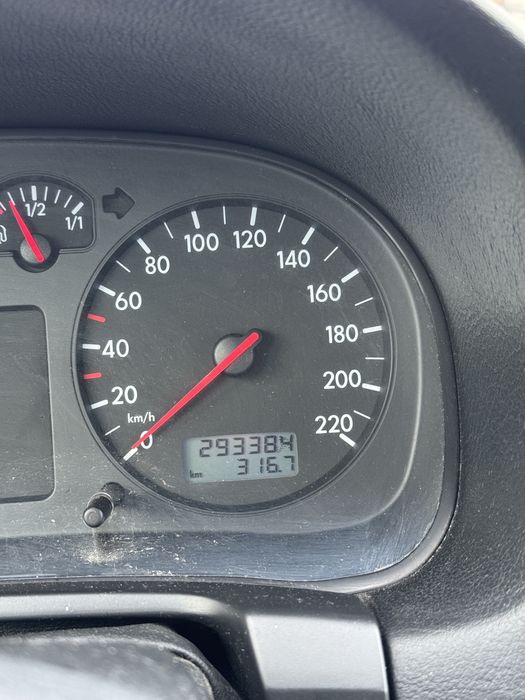 Volkswagen Golf 4 1.4 l benzina