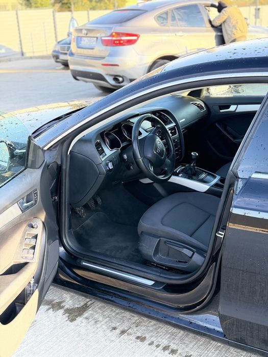 Audi A5 Sportback 2.0 TFSI 211 CP • Manuală 6 trepte • 2011