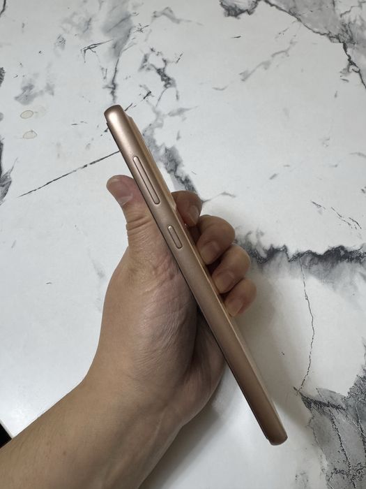 Samsung telefon sotiladi