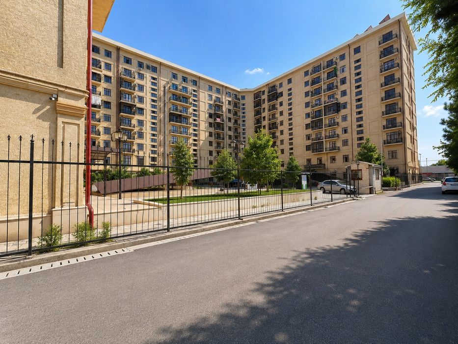 Продается квартира 150 кв м. в центре. 7 минут от сквера.