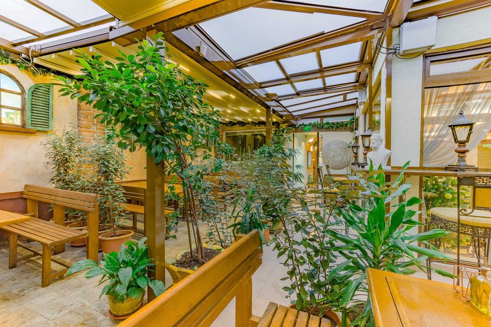 Дава се под наем Заведение в София, Младост 1А - 300 кв.м за 6000 € - Снимка #10