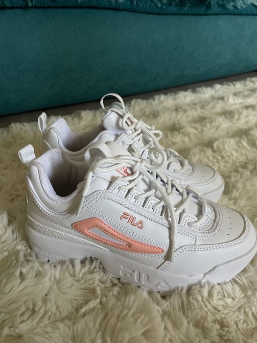 Adidasi Fila noi, originali