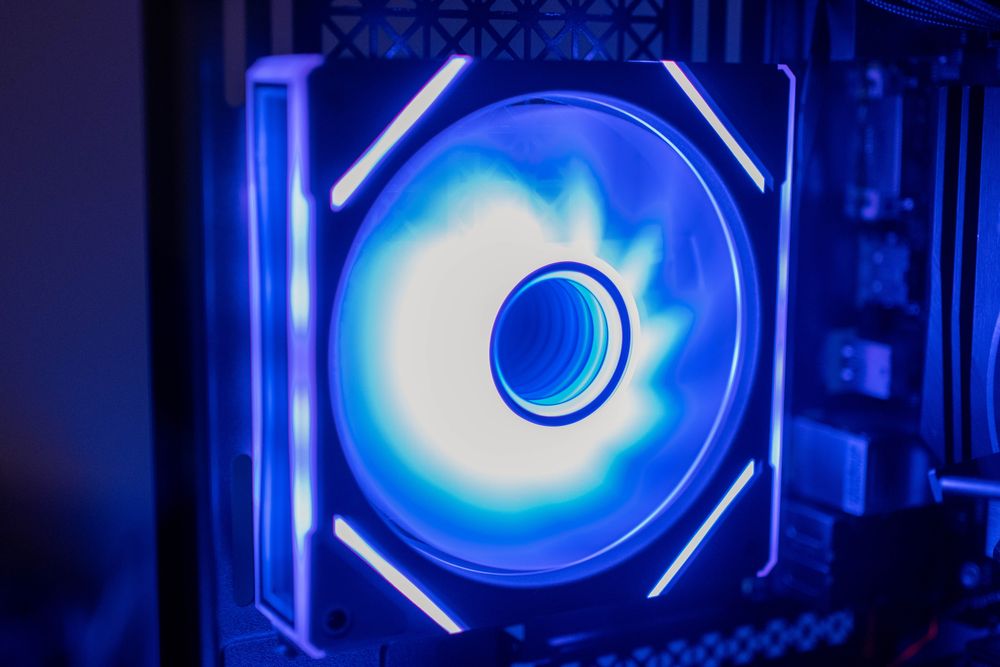 PC Gaming i5 9400F/ GTX 1650/ 24GB DDR4/SSD+HDD