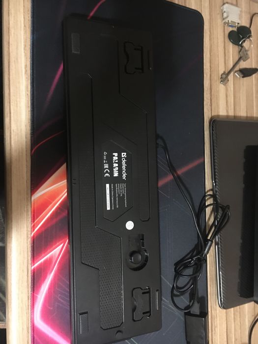 Продам механическую клавиатуру