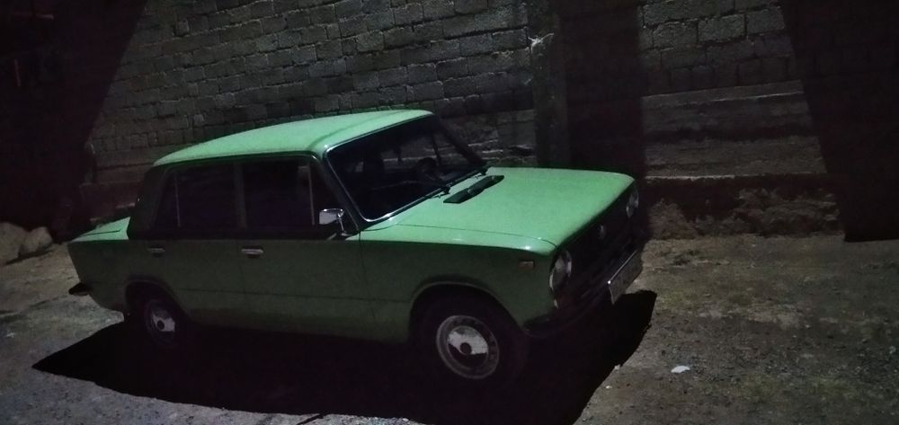 Jiguli 21011 
Yoqilgʻi t