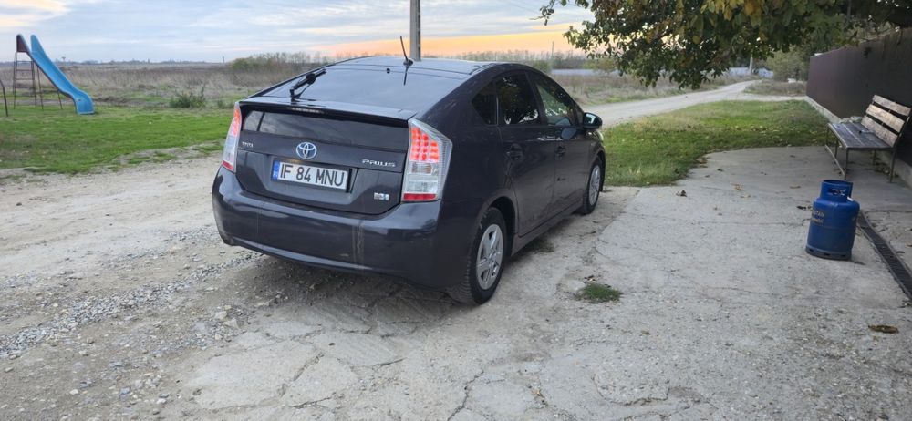 TOYOTA Prius 2010 — imagine 4