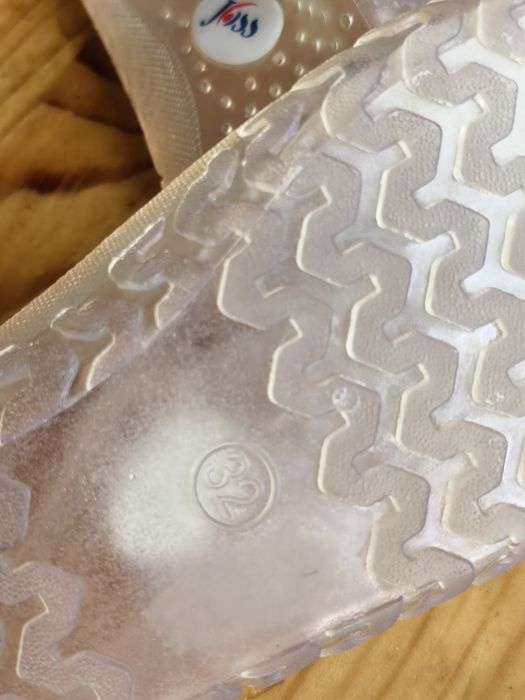 Коралки Аквашузы